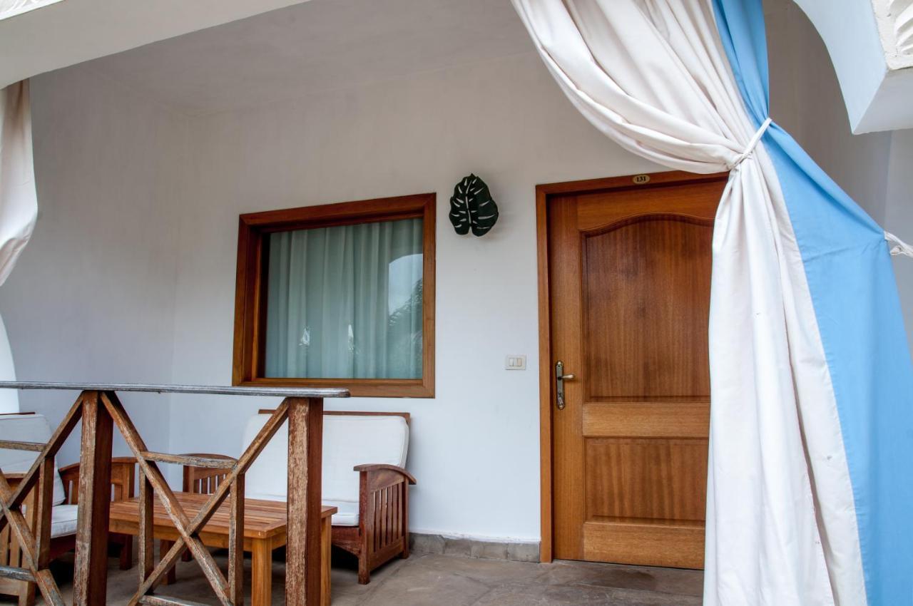 Twiga Beach Resort & Spa Ватаму Экстерьер фото