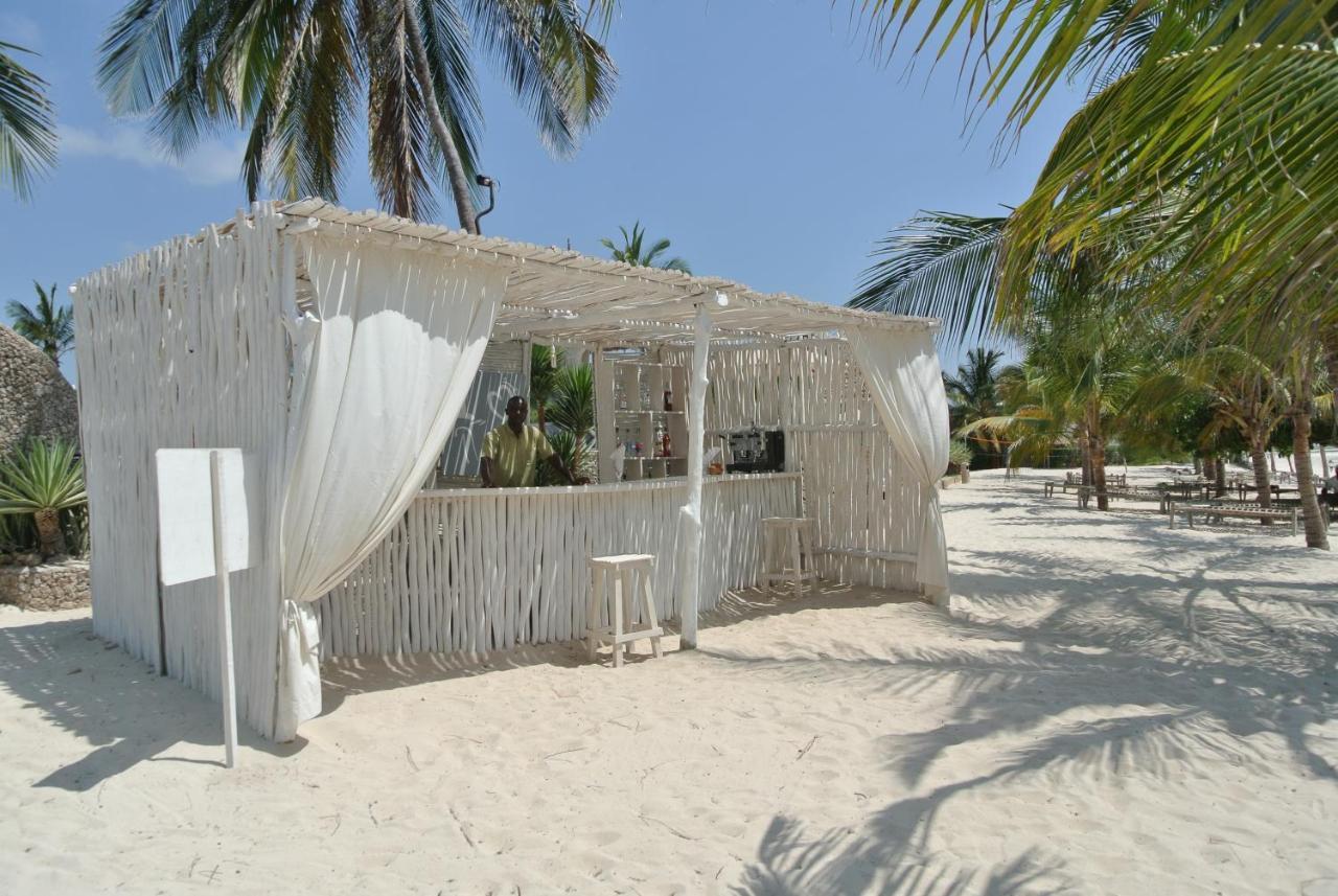 Twiga Beach Resort & Spa Ватаму Экстерьер фото