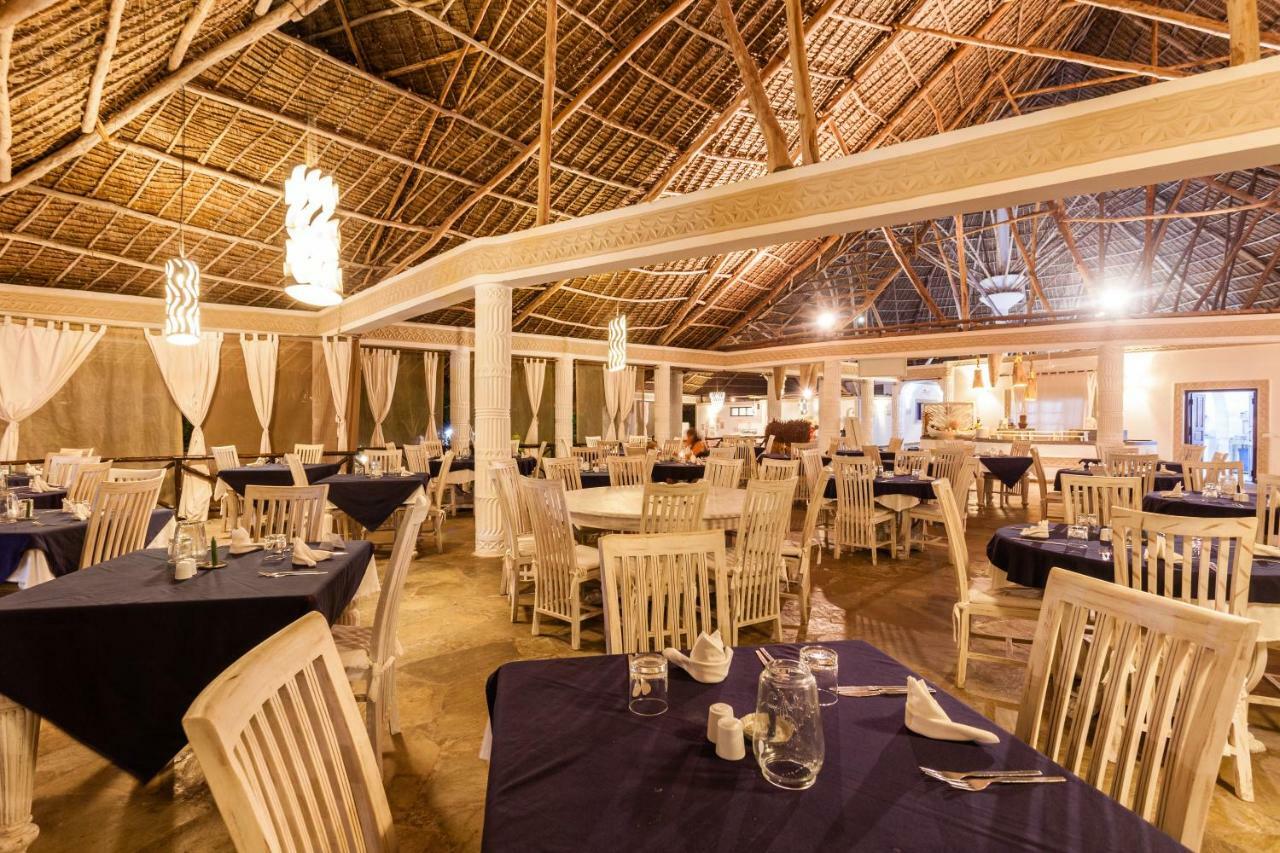 Twiga Beach Resort & Spa Ватаму Экстерьер фото